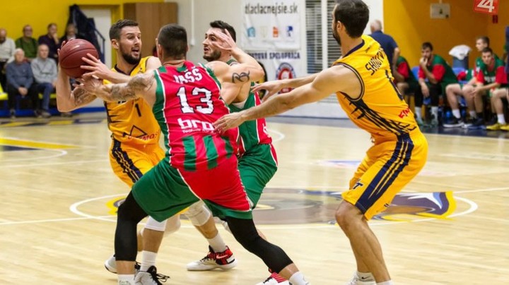 Inter, Prievidza a Komárno krok od semifinále